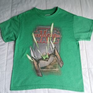 Boys Star Wars The Force Awakens Green Graphic T-Shirt Size 10/12